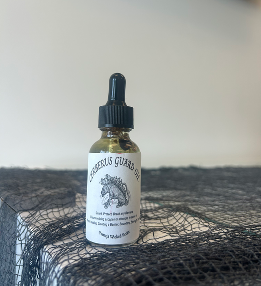 Cerberus Guard Oil / Protection Spell Oil